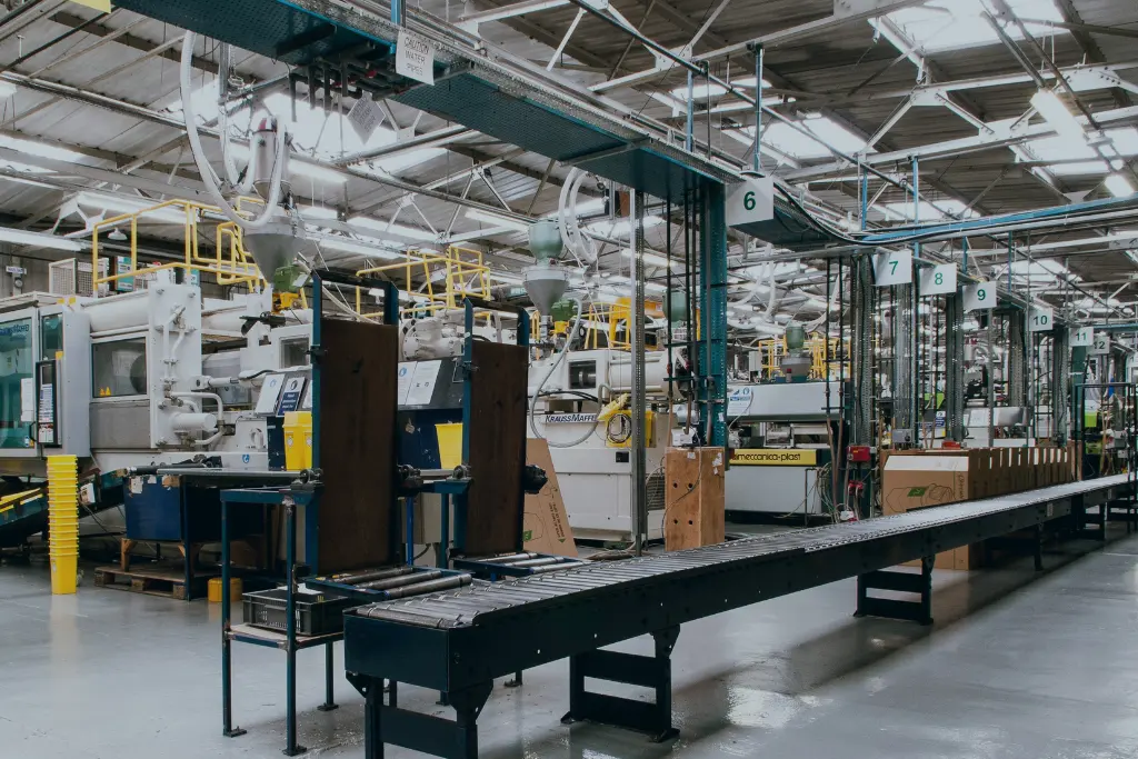 Manufacturing floor monitoring